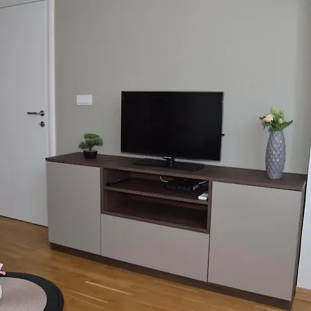 Apartment Bohemian Rhapsody